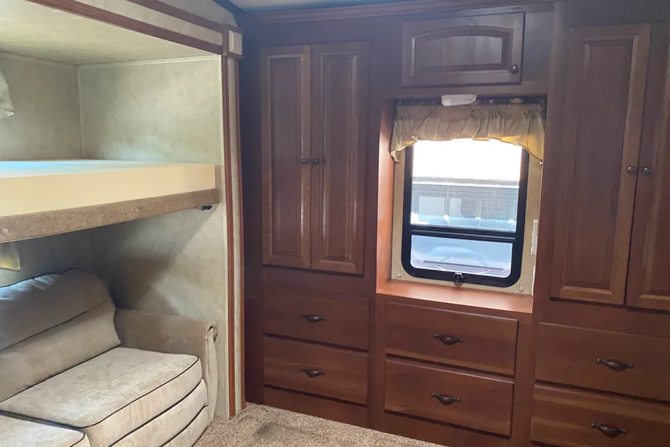 Forest River Cedar Creek Fifth Wheel