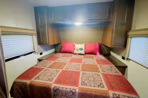 Fully stocked and ready for adventure! Jayco jay flight Travel Trailer We strive to provide most everything needed for a worry-free trip so you won’t stress about “we forgot to pack the…!” 