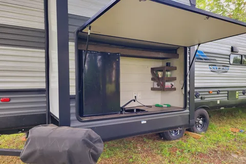 Forest River Salem 31kqbts Travel Trailer Rolling Retreat