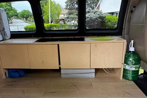 2010 GMC Savana High Roof Camper Van