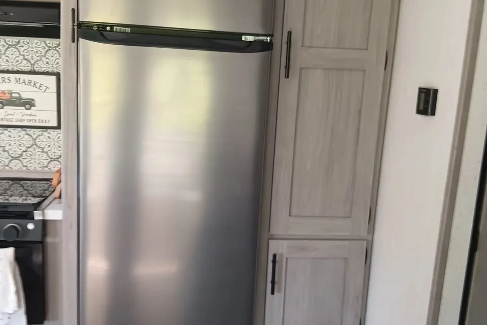 2022 Coleman Lantern 37ft Travel Trailer - Sleeps 8 - Best RV Experience on Market