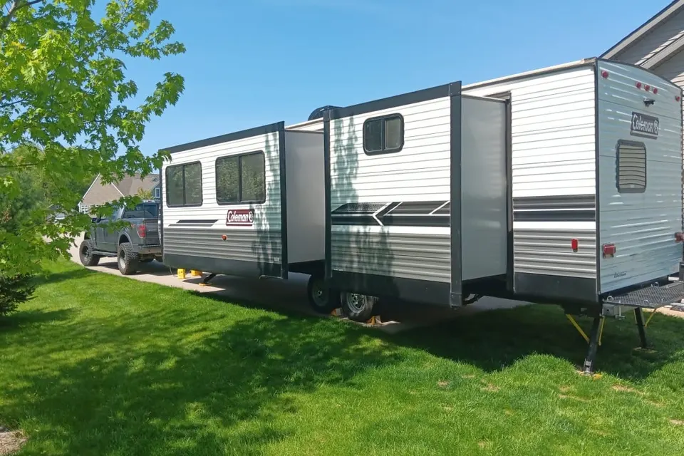 2022 Coleman Lantern 37ft Travel Trailer - Sleeps 8 - Best RV Experience on Market