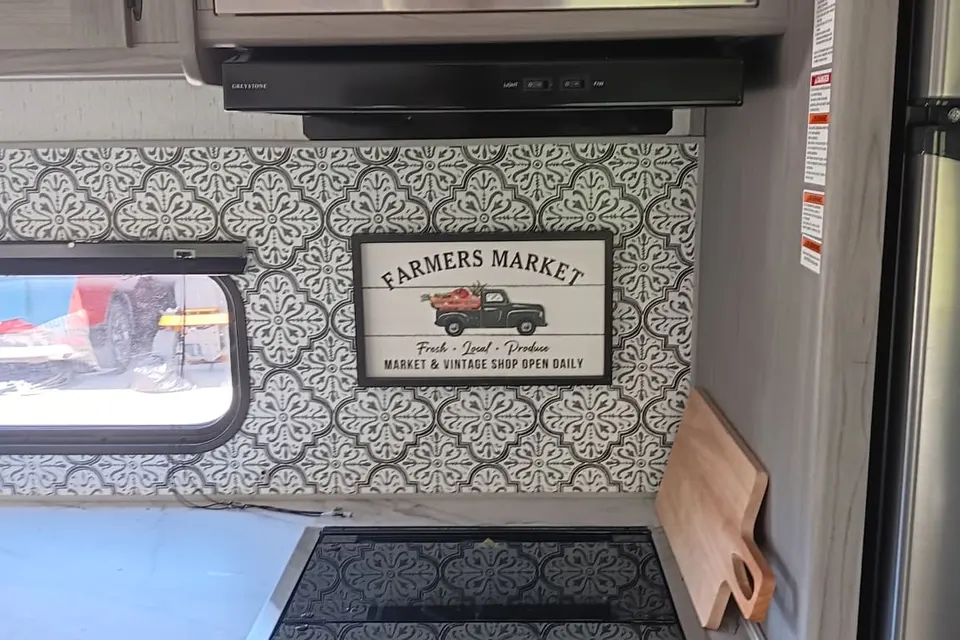 2022 Coleman Lantern 37ft Travel Trailer - Sleeps 8 - Best RV Experience on Market