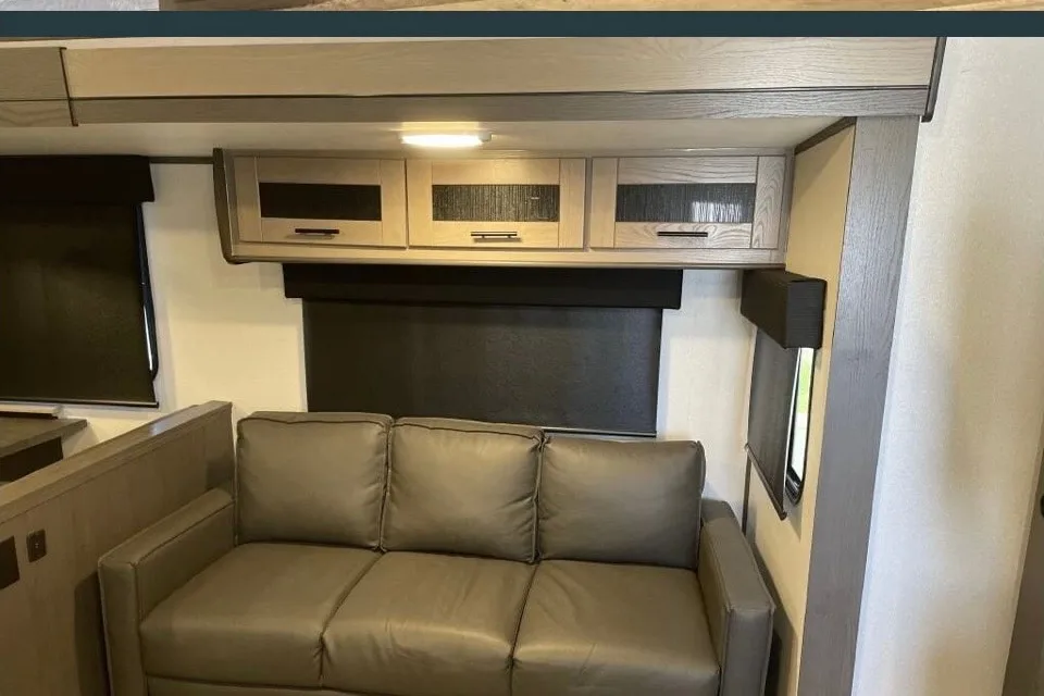 Magnificent Family Adventurer The Sundance Quad bunk (QB 291) Travel Trailer