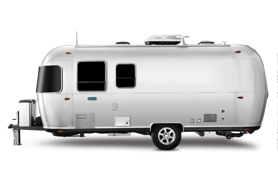 Magnolia 3 Airstream 22ft Bambi Sport **FULLY LOADED**