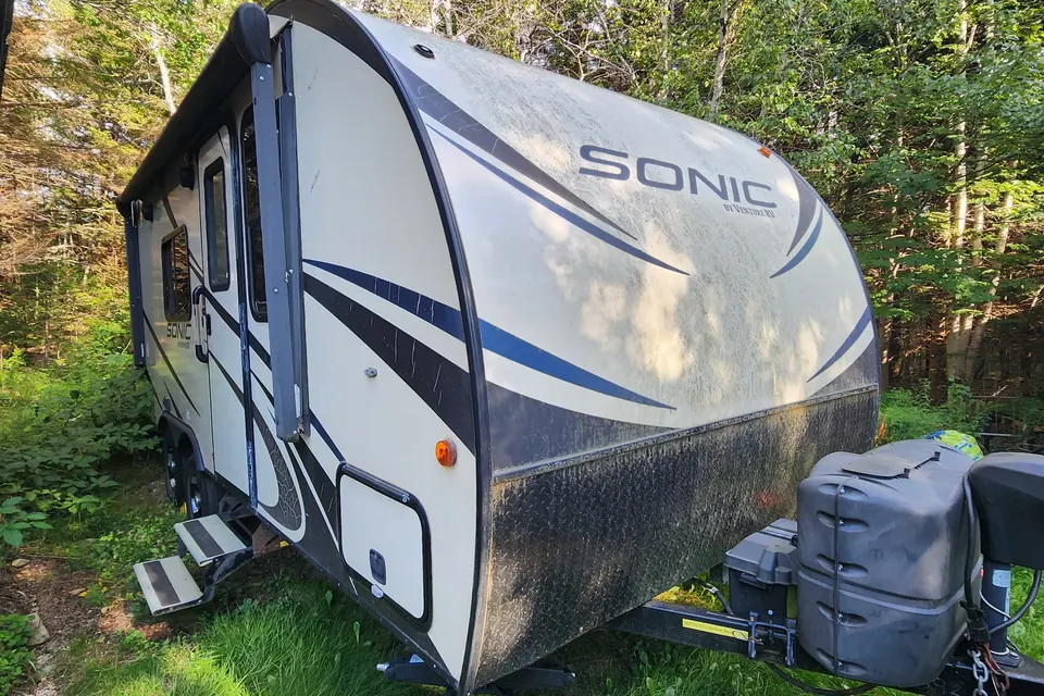 B's Venture RV Sonic Travel Trailer