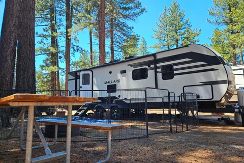 Cozy Couple's Retreat