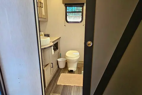Cozy Couple's Retreat