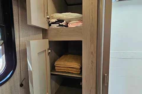 Cozy Couple's Retreat