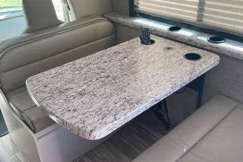 The Rosen”s  Thor Motor Coach Freedom Elite Class C