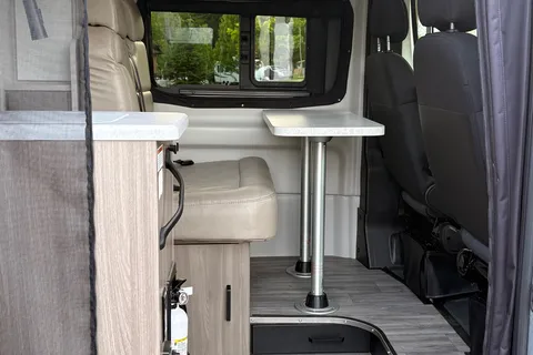 Jp Thor Motor Coach Twist Classe B