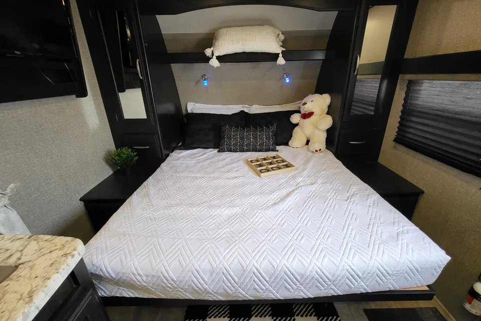 Rv Rentals Way of Life's Grand Design Imagine XLS 21BHE Travel Trailer GD1