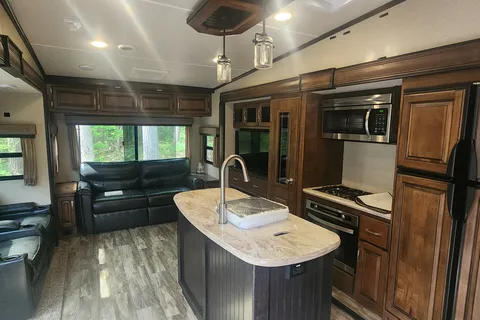 Nick's Grand Design Reflection 303RLS Fifth Wheel