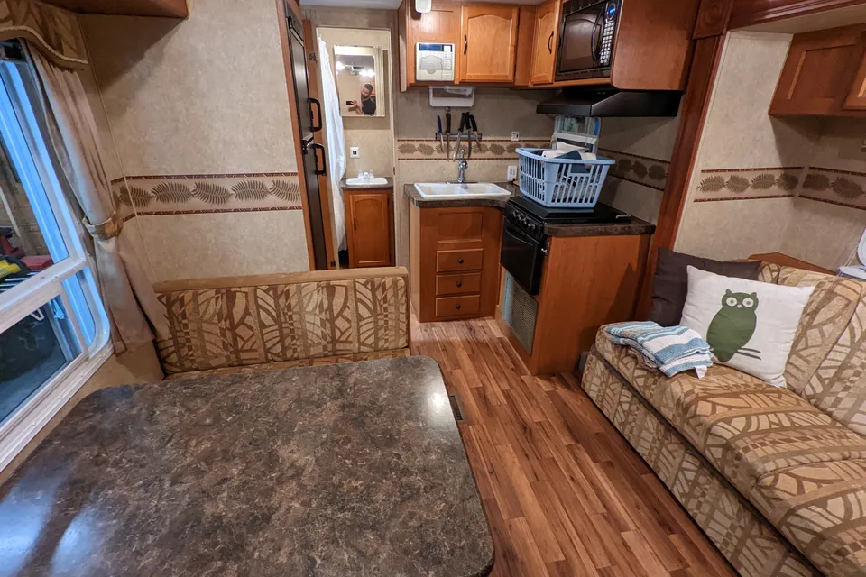 Jeffrey's Forest River Salem T23 Travel Trailer