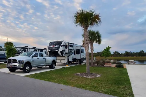 Edward's Alliance RV 40v13 valor Toy Hauler