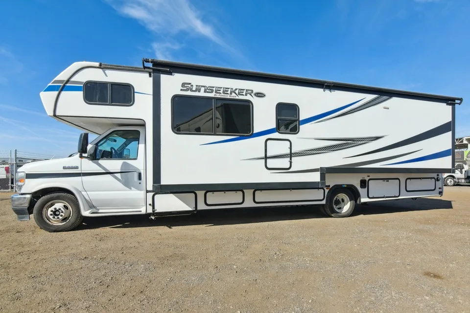 2022 Forest River Sunseeker 3050S: Spacious Comfort