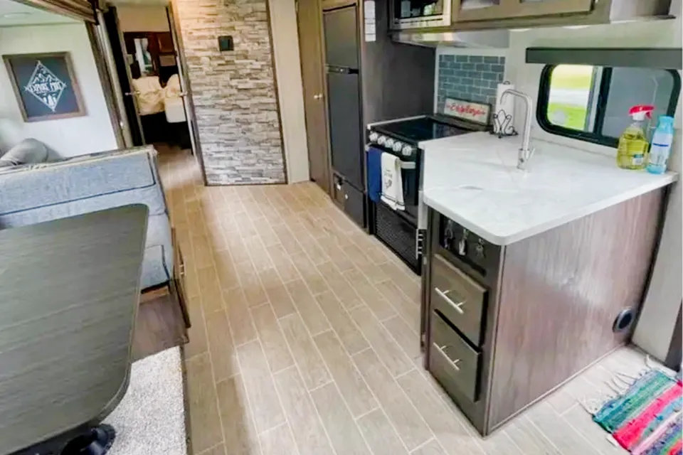 Ryan 's Forest River Cherokee Grey Wolf Bunkhouse 