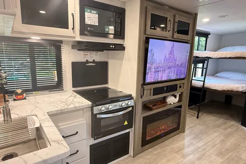 Xiomara's Forest River Puma Travel Trailer