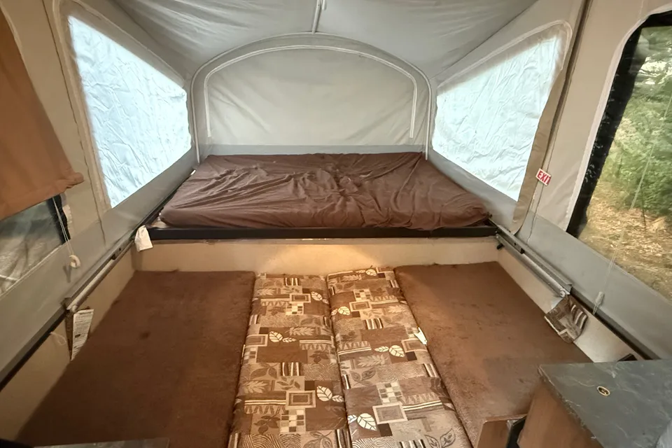 Emily's Jayco Jay Series 1007 UD Tent Trailer