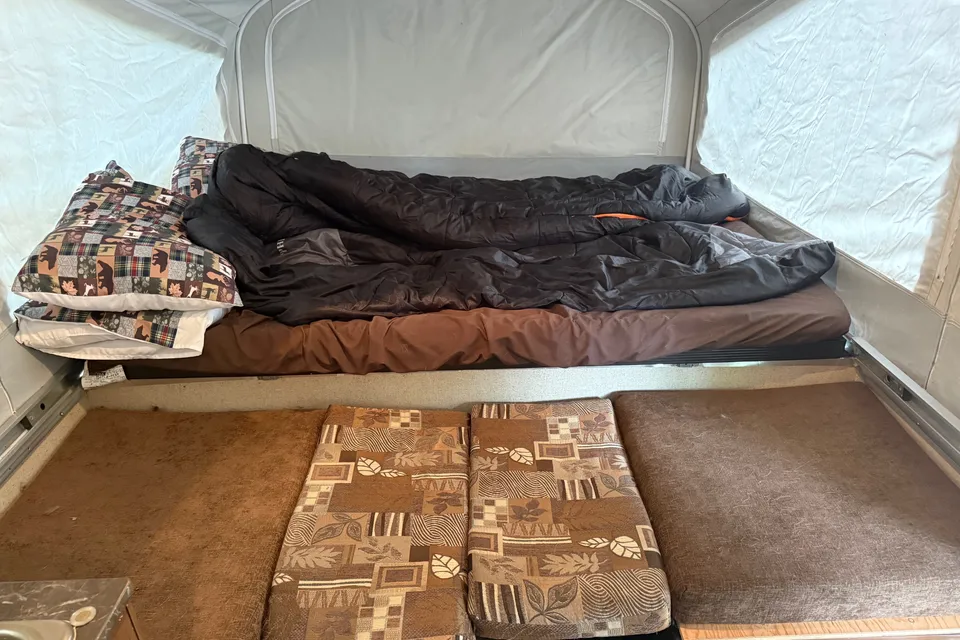 Emily's Jayco Jay Series 1007 UD Tent Trailer