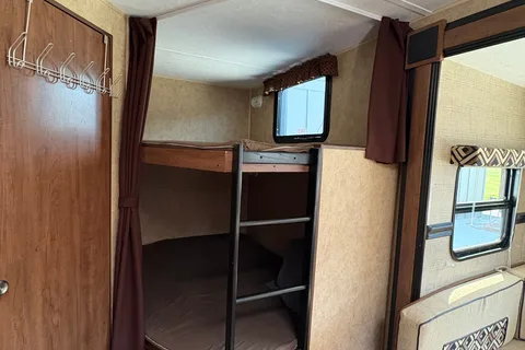 Dutchmen Aspen Trail Travel Trailer