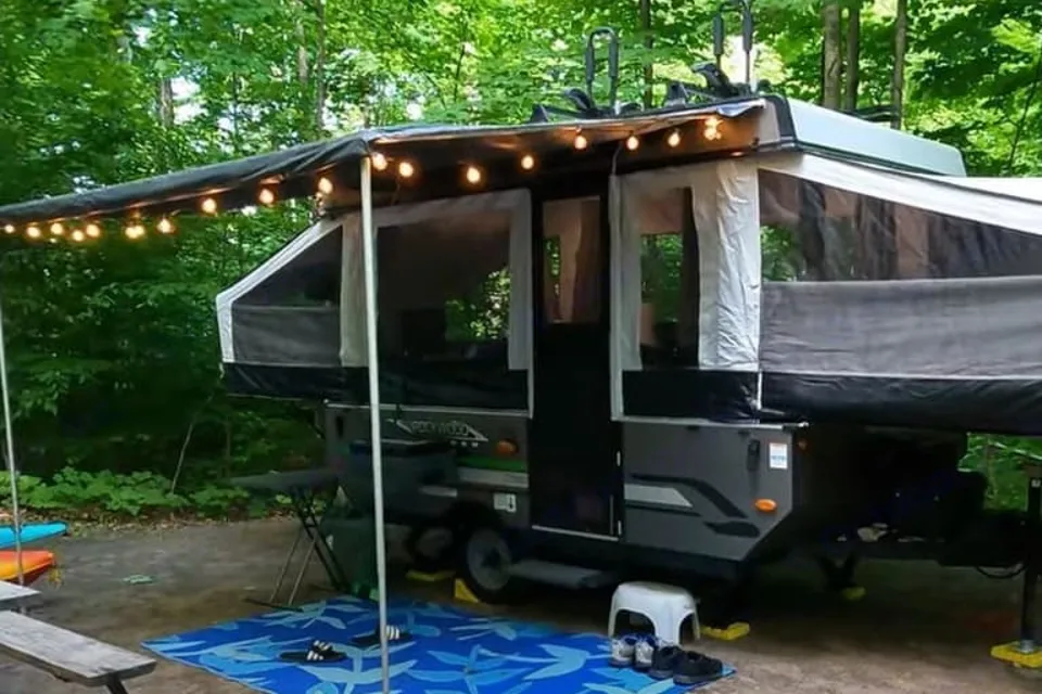 The Perfect Po-Up Rockwood LTD Tent Trailer