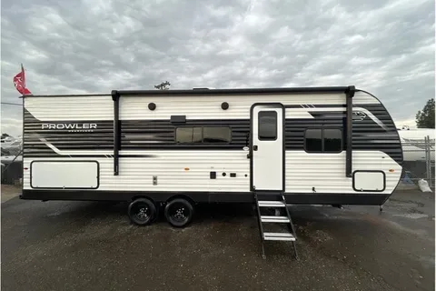 Amir's Heartland powler Travel Trailer