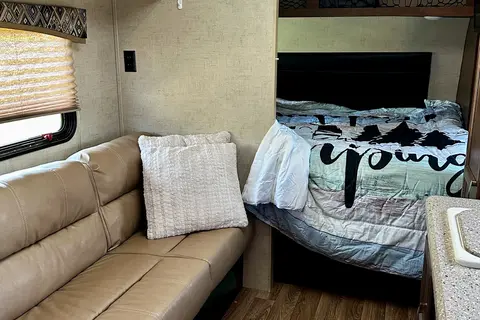 Affordable Getaway Sonic Ultra Lite SL168VRB Travel Trailer