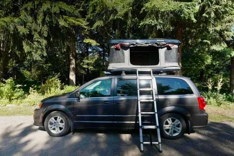 Caravan Crossroad