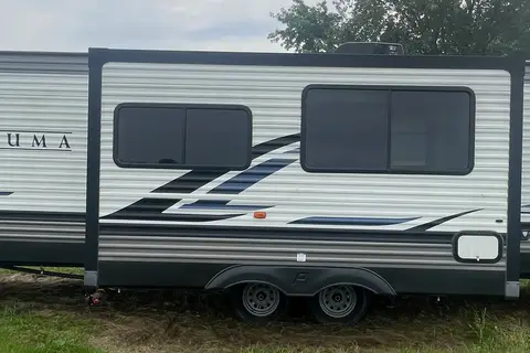 Michael 's Palomino Puma Travel Trailer