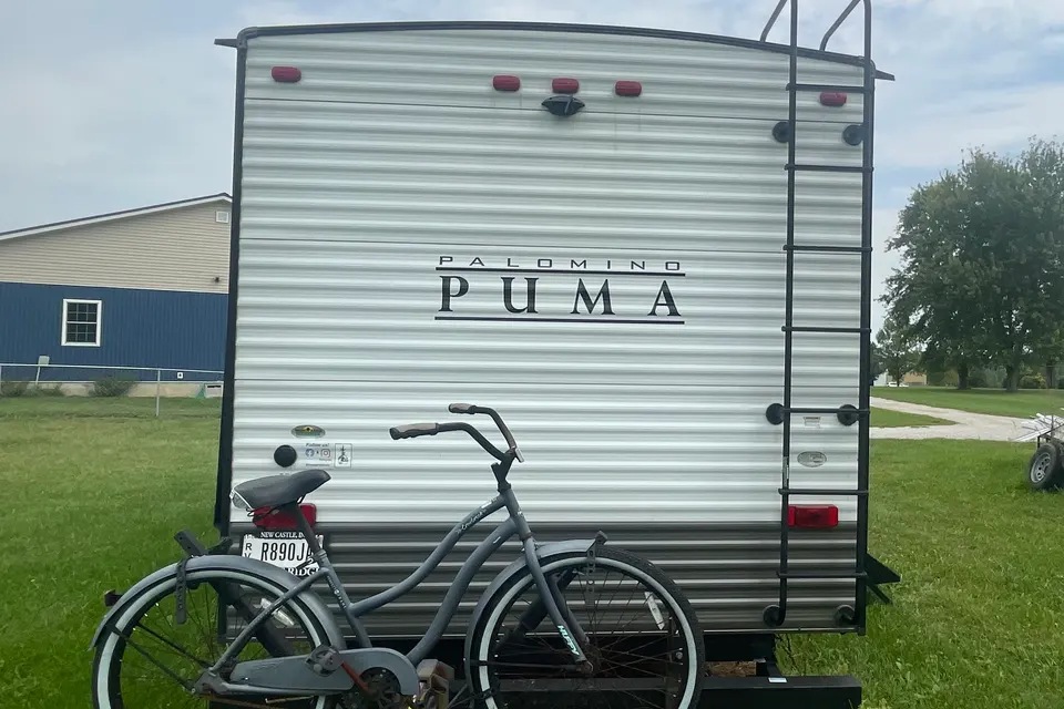 Michael 's Palomino Puma Travel Trailer