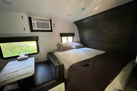 Debra's Keystone Hide out Travel Trailer