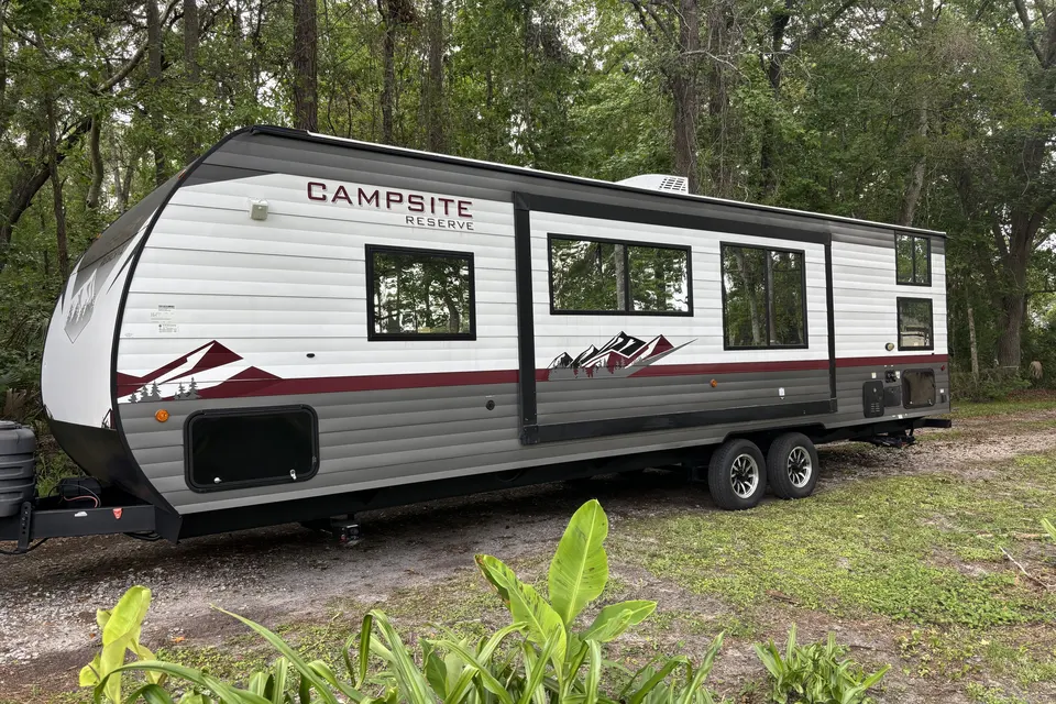 Millan - Sleeps 6 - King Bedroom - Delivery Available (LWFL2285)
