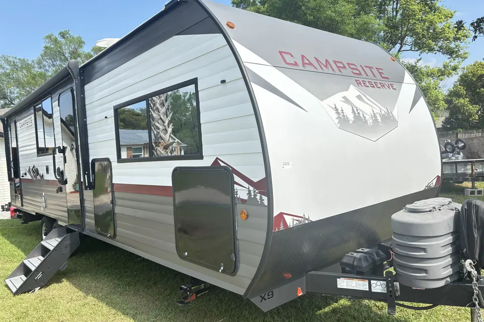 Millan - Sleeps 6 - King Bedroom - Delivery Available (LWFL2285)
