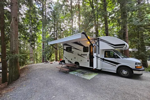 Jonda's Jayco Redhawk Class C