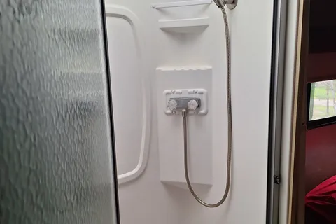 31Ft Winnebago, treat yourself.