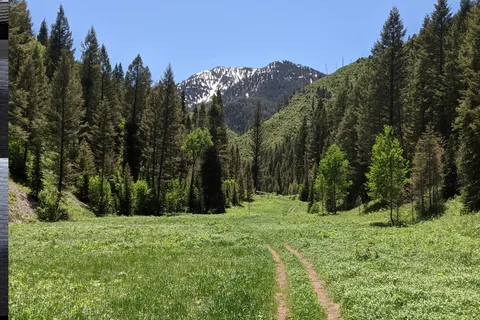 Weber's Aspen Trail Travel Trailer