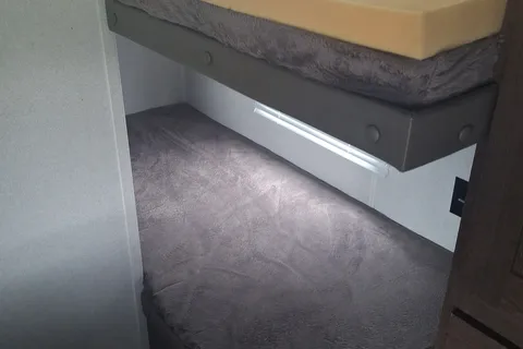 Justin 's Forest River 201 BHXL Travel Trailer