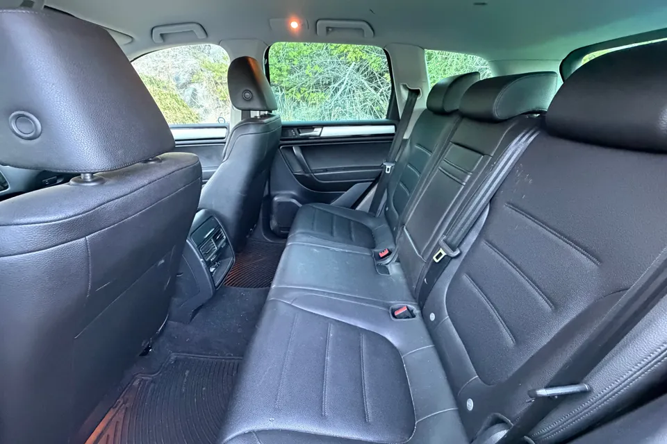 Lee's Volkswagen Touareg rooftop tent Campervan