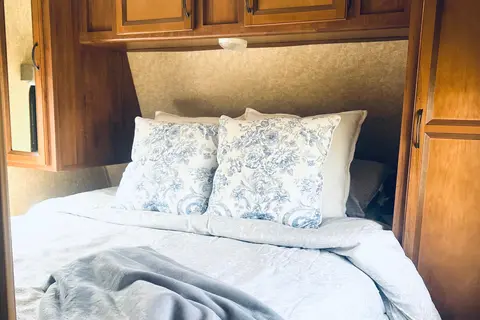 Sam's Fireside Retreat