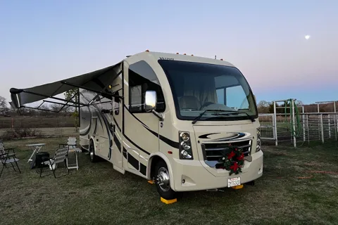 Cruise Like a Pro in Michael’s Class A Thor Vegas