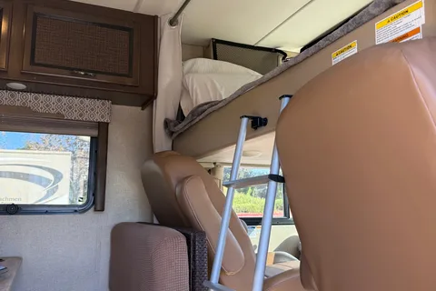 Cruise Like a Pro in Michael’s Class A Thor Vegas
