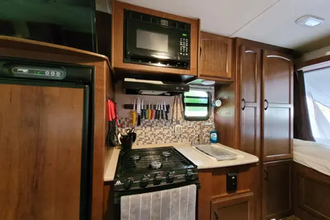 D&B Rolling Adventures
