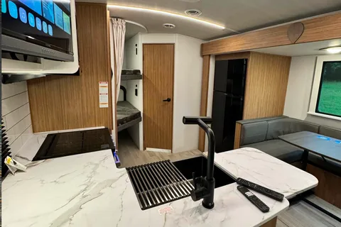 2025 Keystone Passport 229bh
