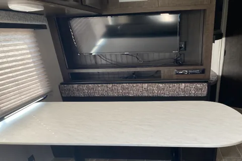 2021 Kid-Approved Heartland Trailrunner SLE 261BHS Travel Trailer