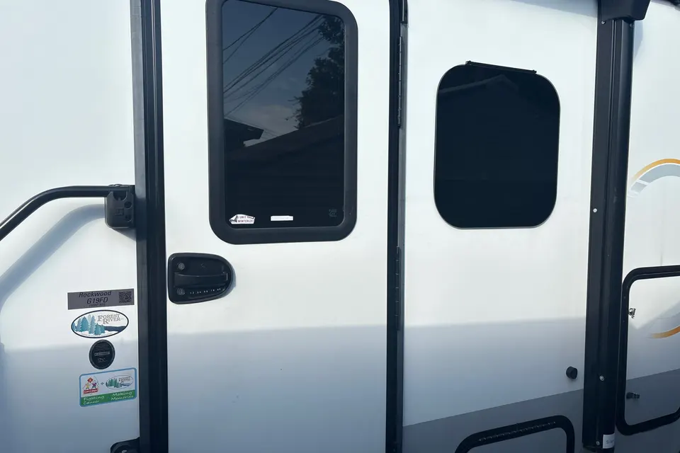 Forest River GEO PRO 19FD Travel Trailer
