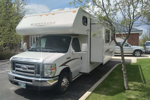 "Winnie" Family Friendly Camping Vacation
