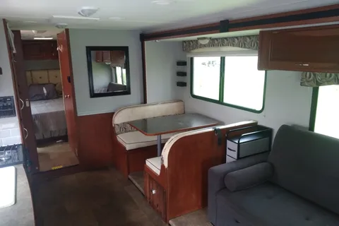 "Winnie" Family Friendly Camping Vacation