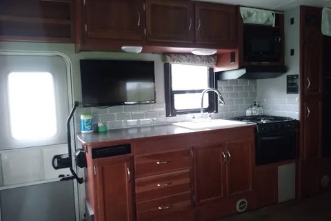 "Winnie" Family Friendly Camping Vacation