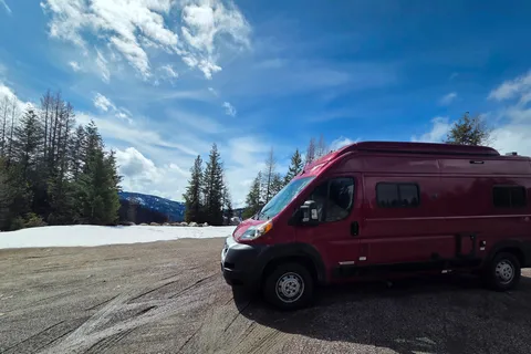 King Adventures pop top van